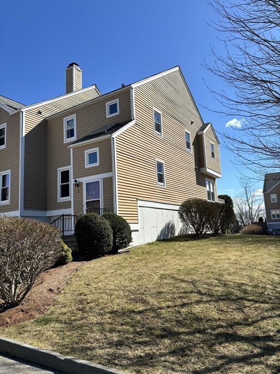 Property Photo:  2 Camelot Drive 2  MA 01602 