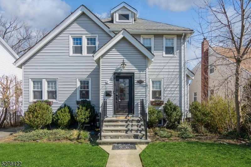 Property Photo:  1019 Columbus Ave  NJ 07090 