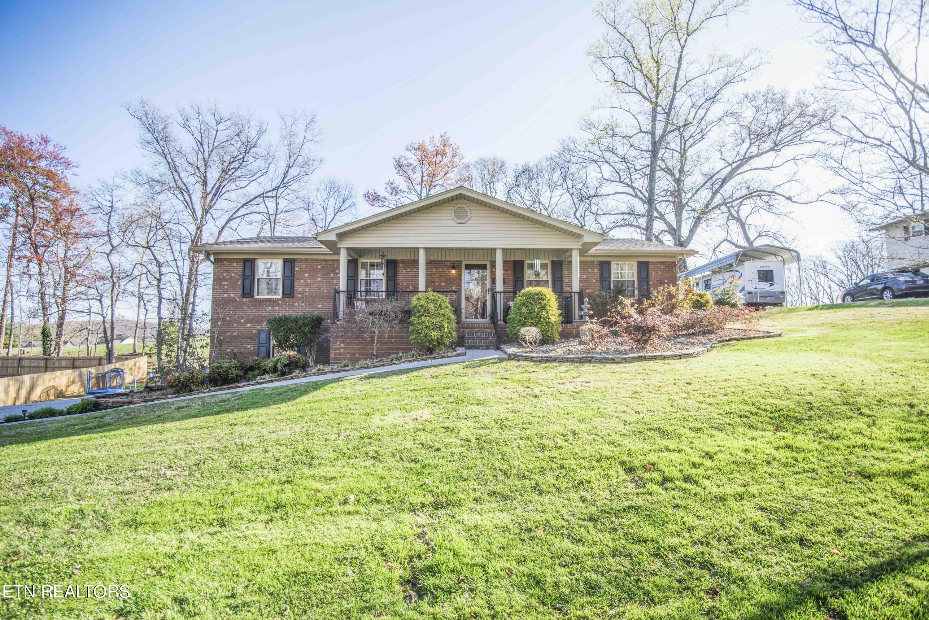 Property Photo:  1800 Lake Park Circle  TN 37814 