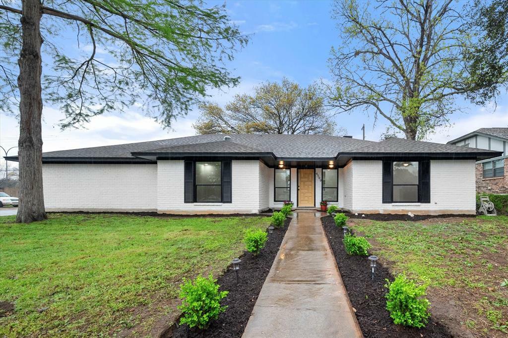 Property Photo:  4500 Trowbridge Drive  TX 76013 