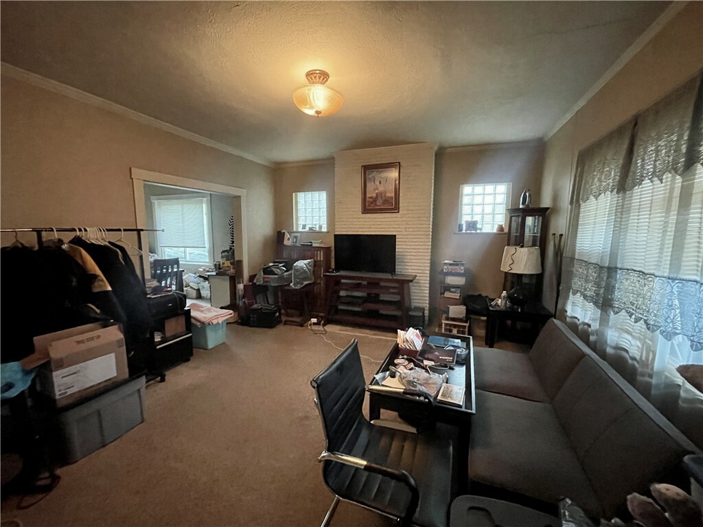 Property Photo:  403 25th St  PA 15132 