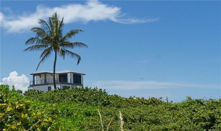Property Photo: 422 S Ocean Drive FL 34949