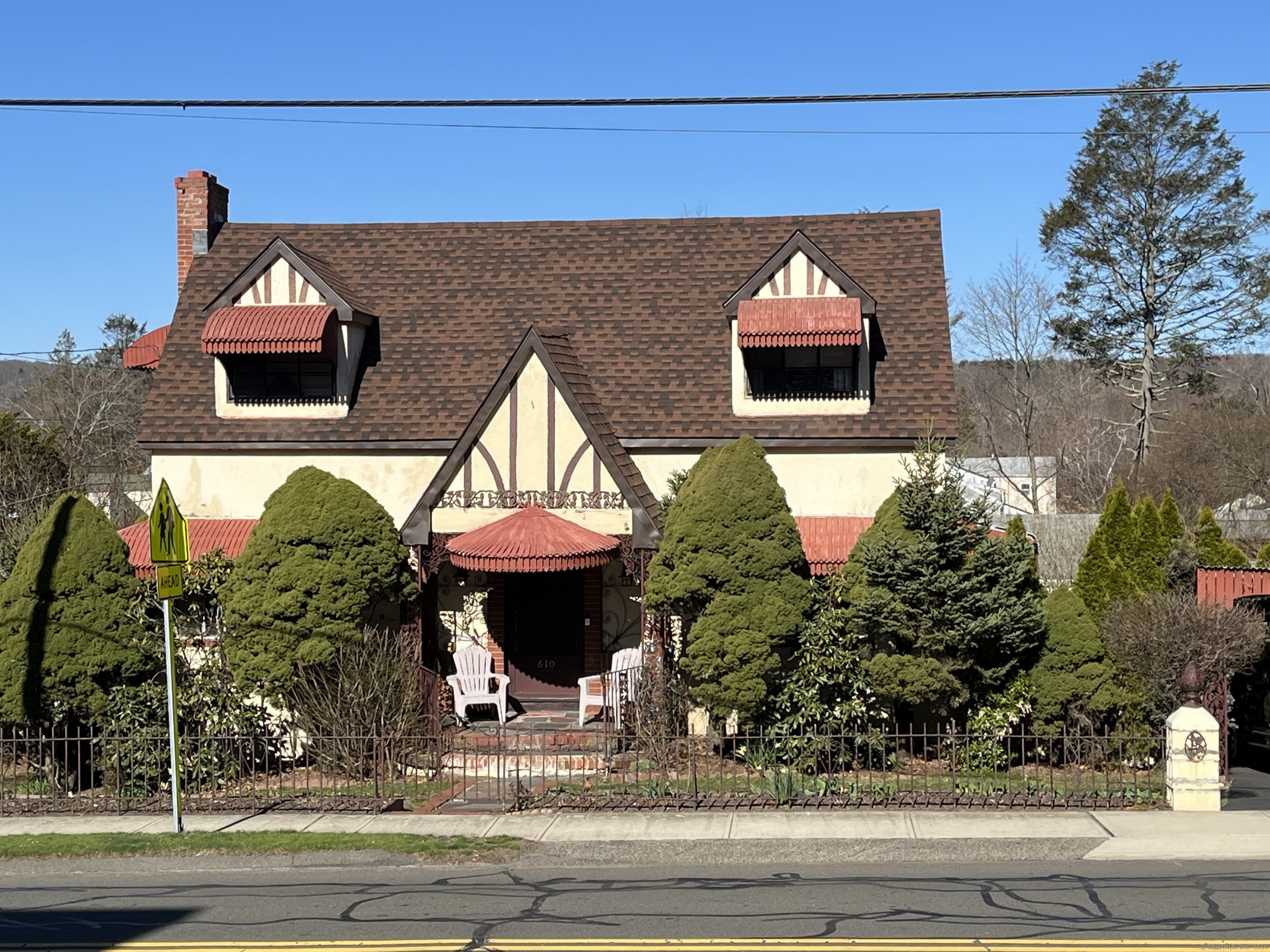 Property Photo:  610 Pine Rock Avenue  CT 06514 