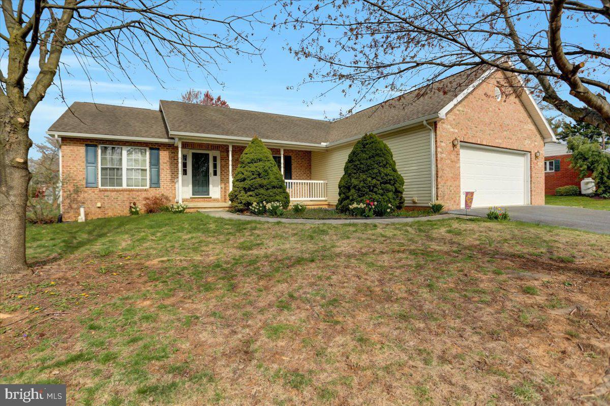 13363 Longview Avenue  Waynesboro PA 17268 photo