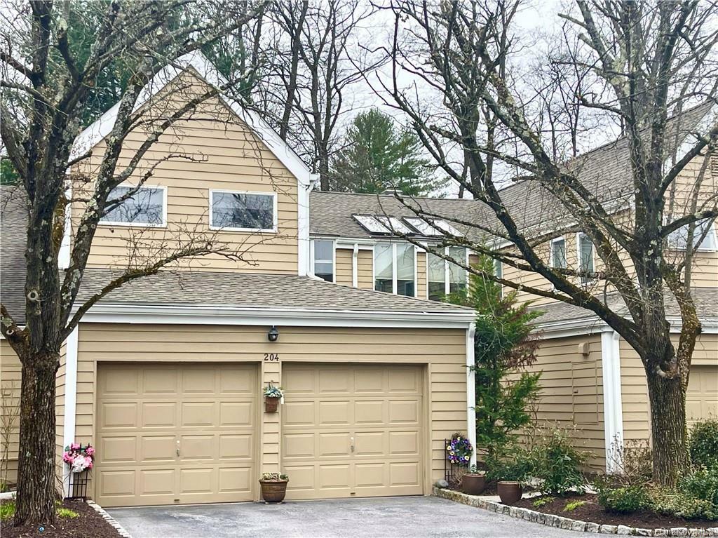 Property Photo:  204 Dogwood Court  NY 12601 