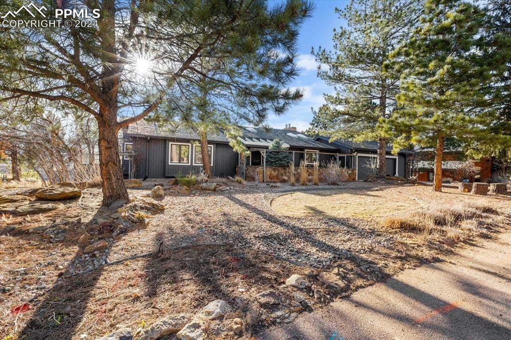 Property Photo:  6850 Cedar Ridge Court  CO 80919 