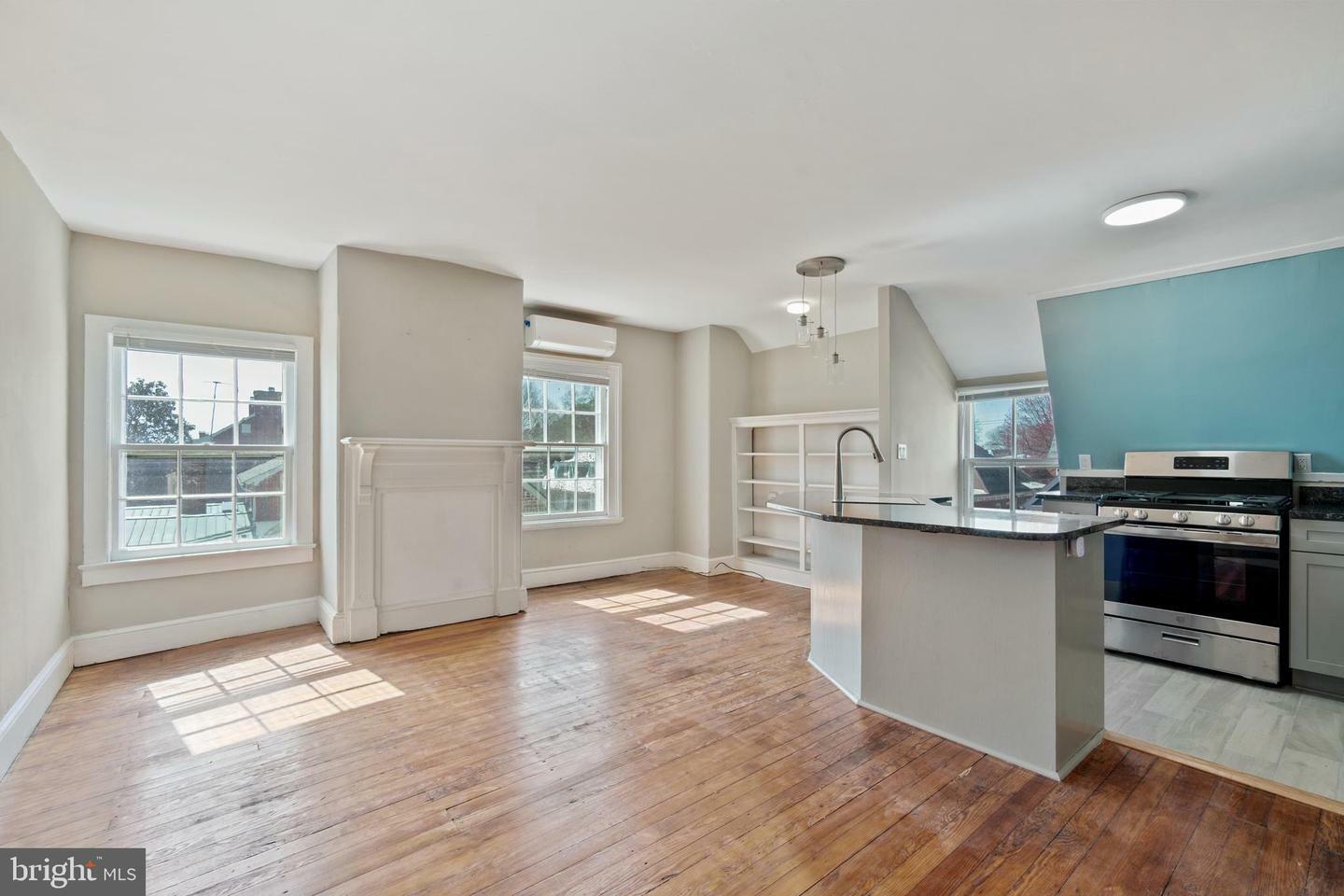 Property Photo: 117 N Water Street N 3B MD 21620