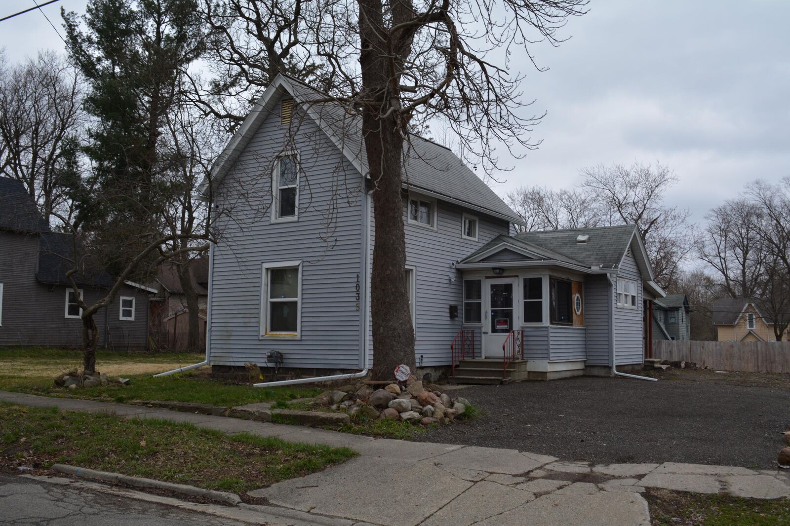 Property Photo:  1035 Williams Street  MI 49203 