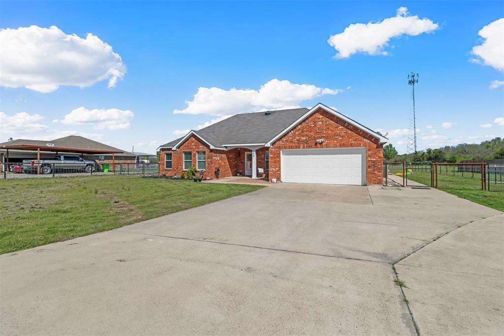 Property Photo:  295 County Road 2748  TX 75135 