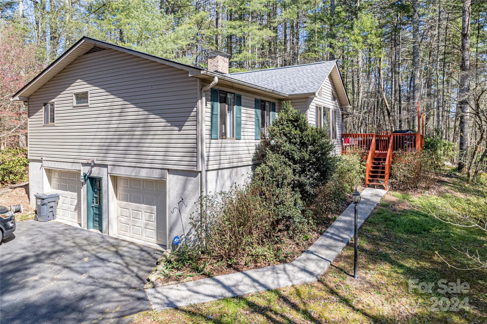 Property Photo:  27 Delacy Drive  NC 28739 