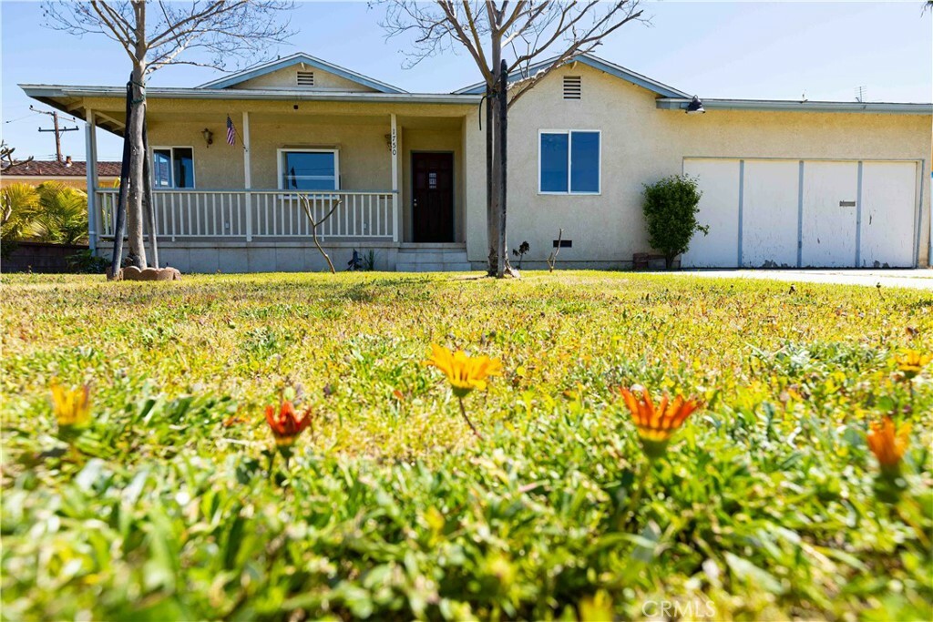 Property Photo:  1750 S William Miller Drive  CA 92804 