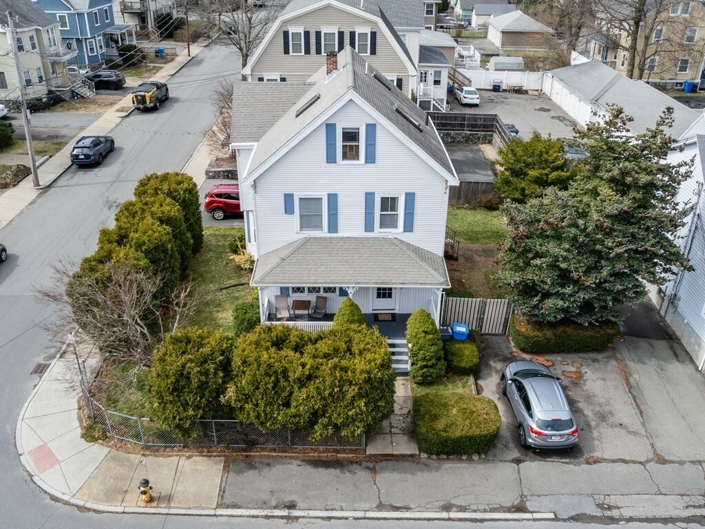 Property Photo:  399 Newton St  MA 02453 