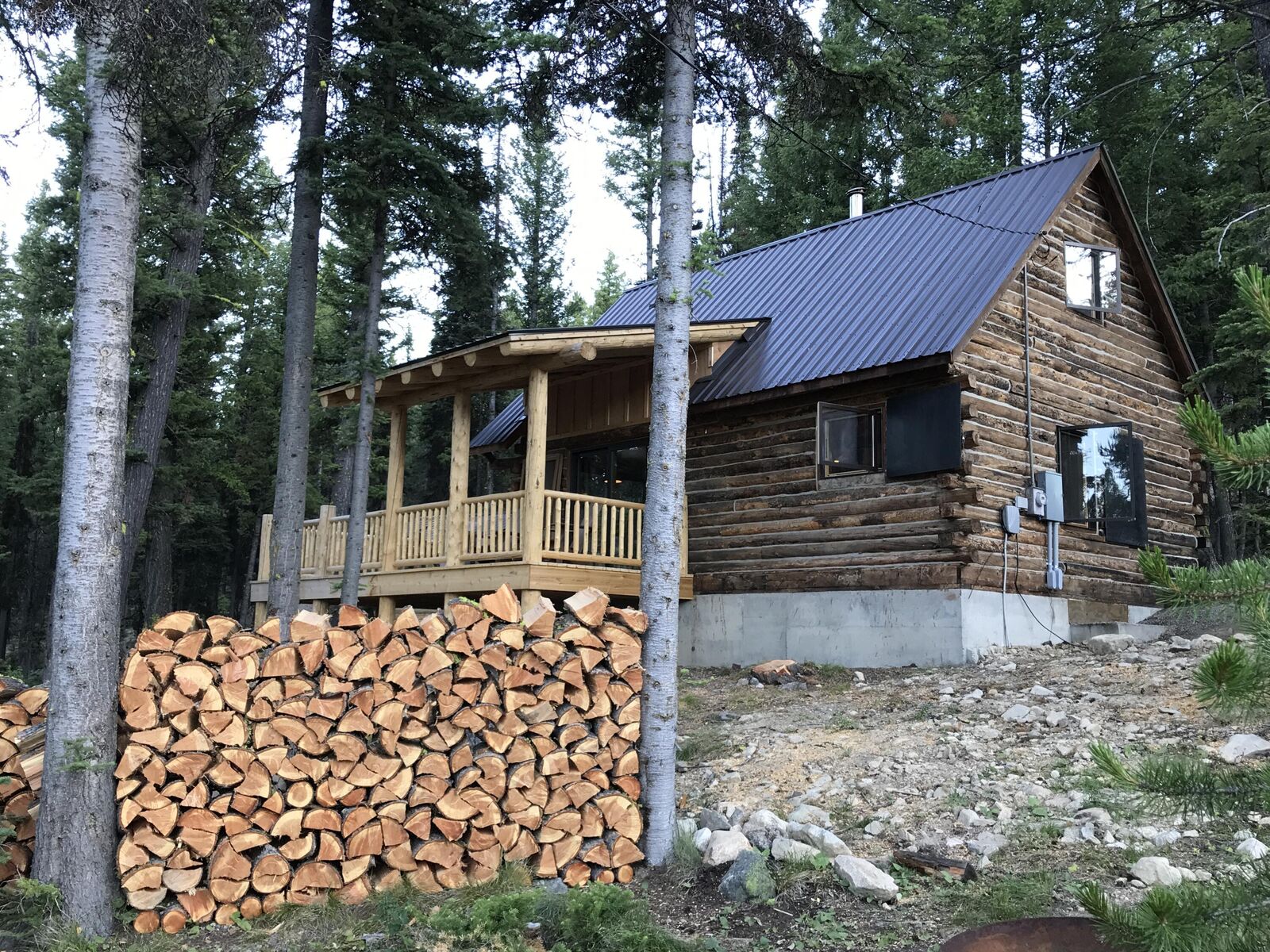 Property Photo: 411 Valley View Rd ID 83340