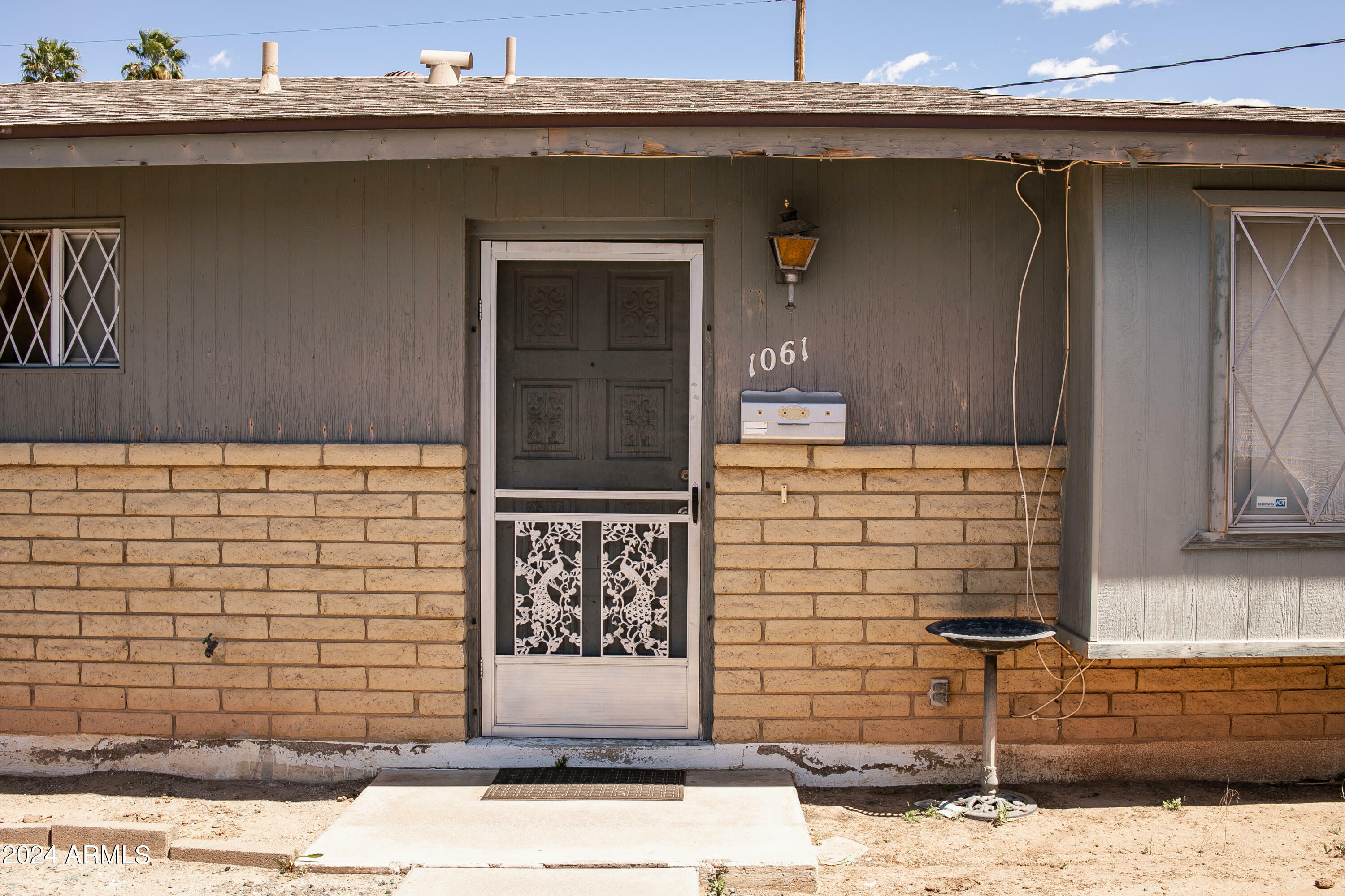 Property Photo:  1061-63 N July Circle  AZ 85203 