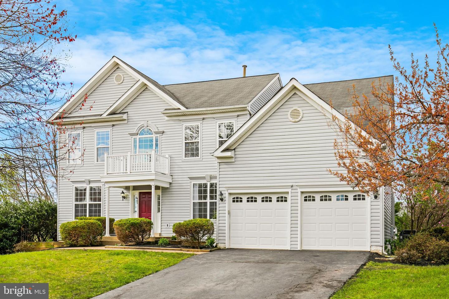 Property Photo: 605 NE Buchanan Court SE VA 20175