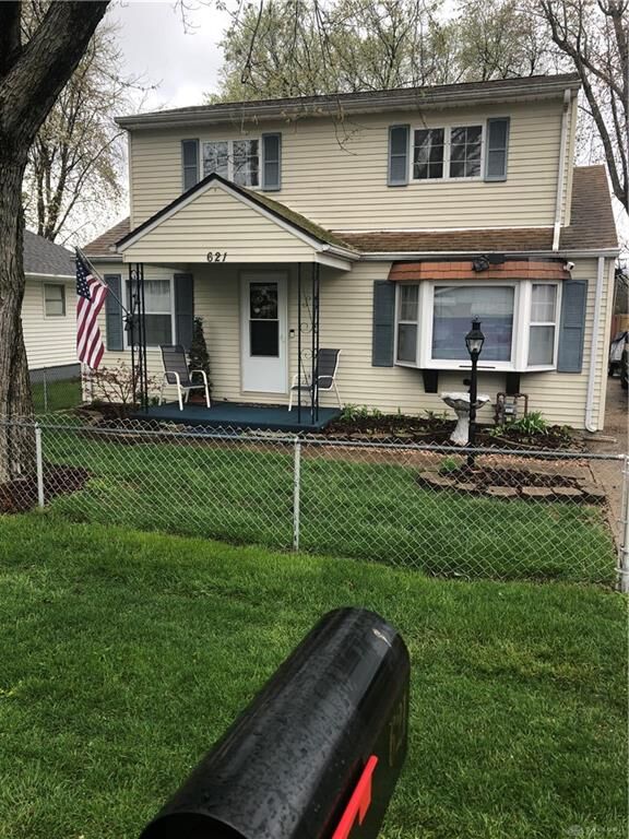 Property Photo: 621 Lorella Avenue OH 45404