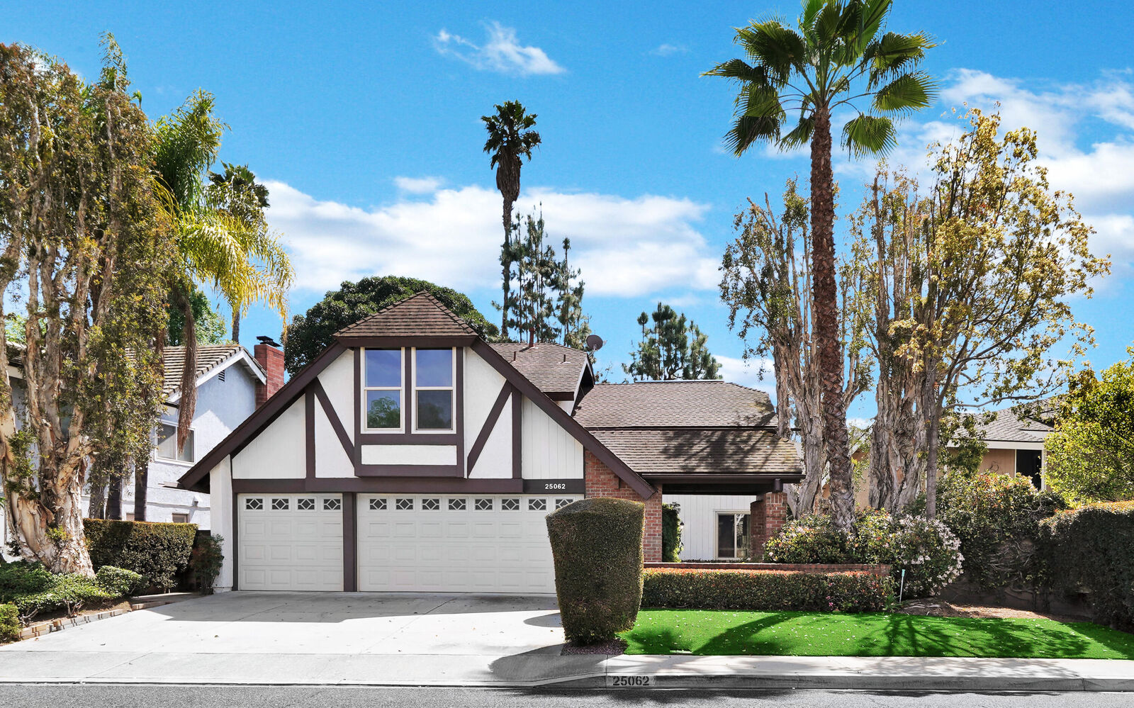 Property Photo:  25062 Linda Vista Drive  CA 92653 