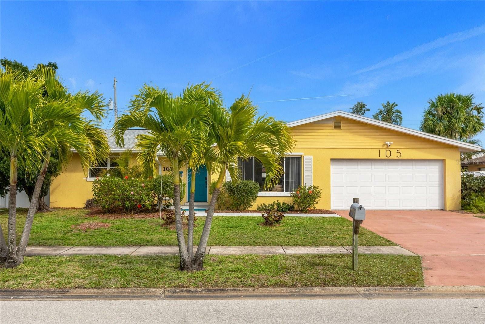 Property Photo:  105 N Bay Drive  FL 32937 