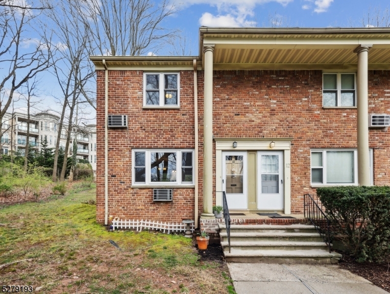 Property Photo: 300 Wilson Rd 10 NJ 07081