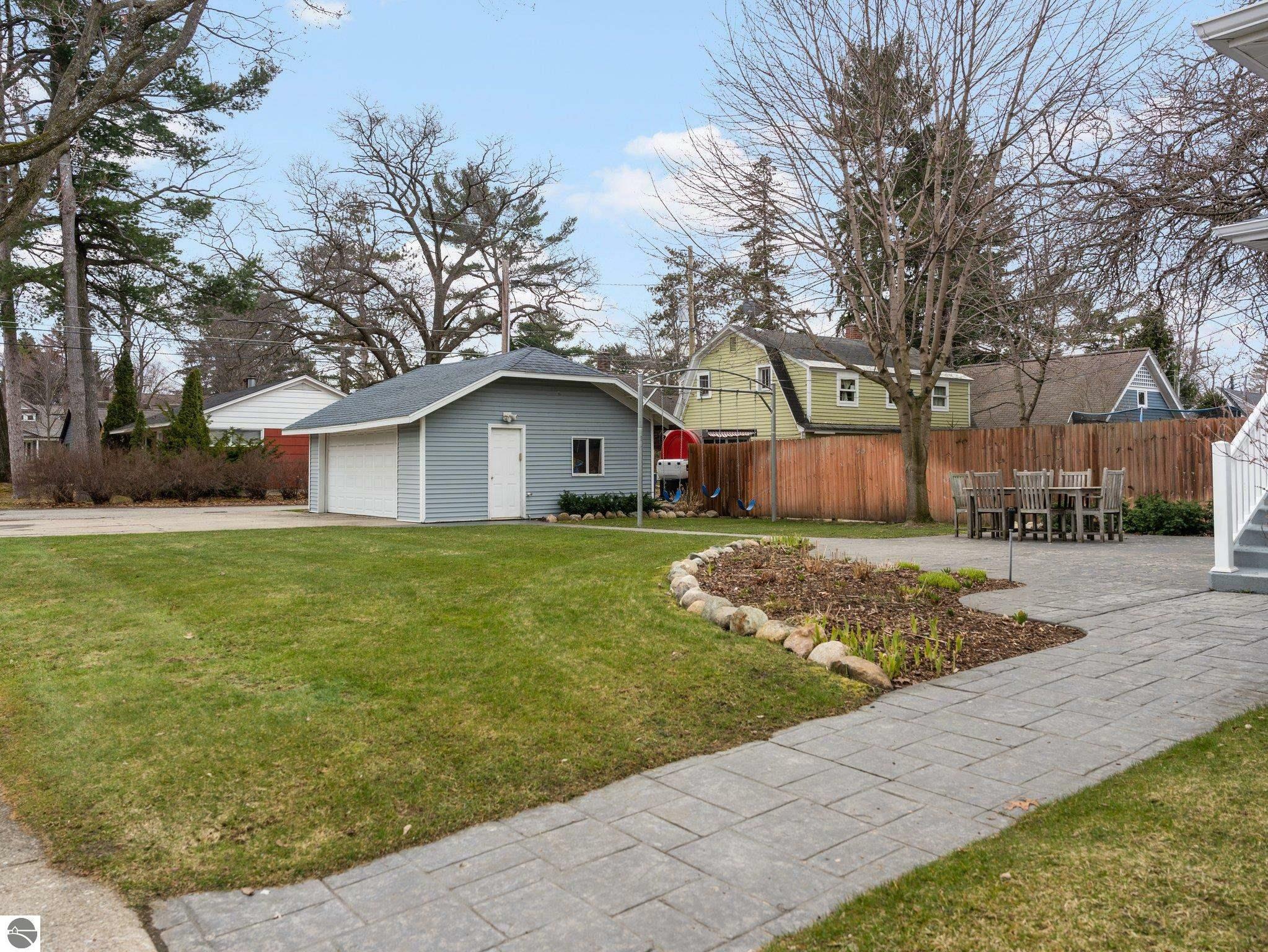 Property Photo:  601 Fifth Street  MI 49684 