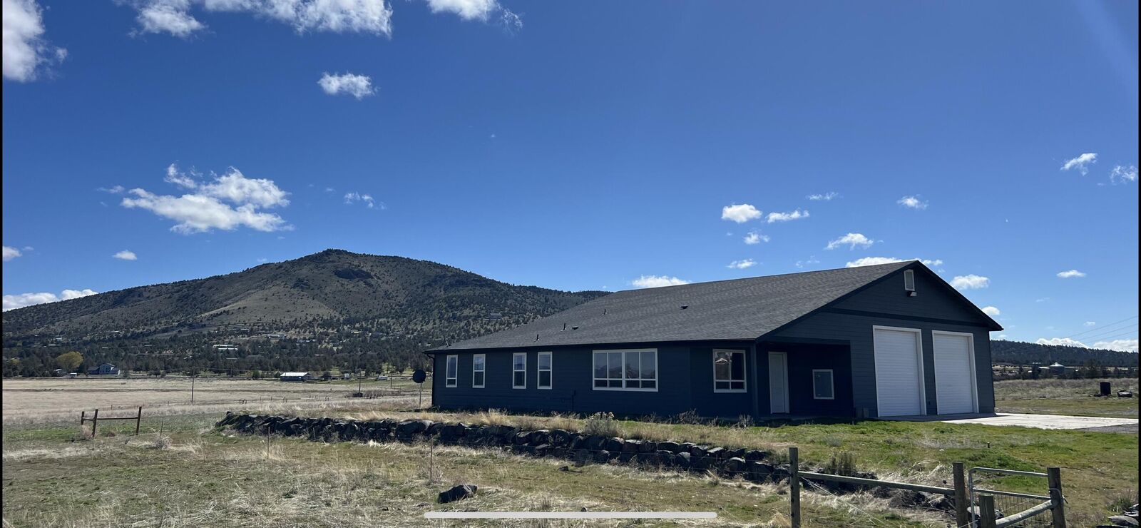 Property Photo: 5845 SW King Lane OR 97734