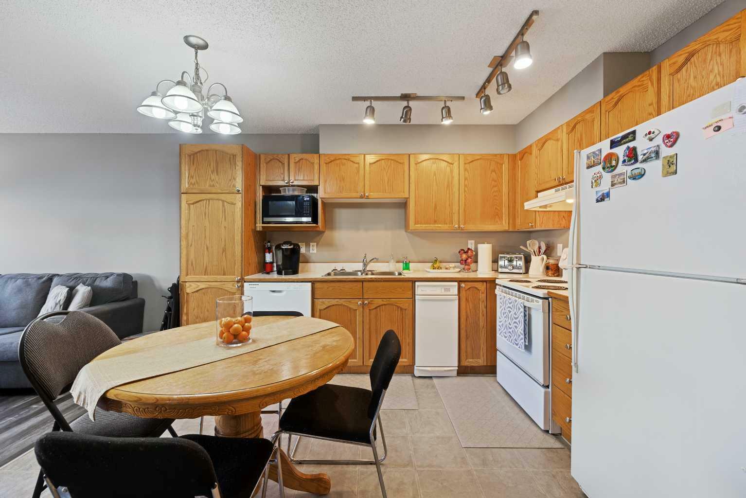 Property Photo:  212, 11 Somervale View SW 212  AB T2Y 4A9 