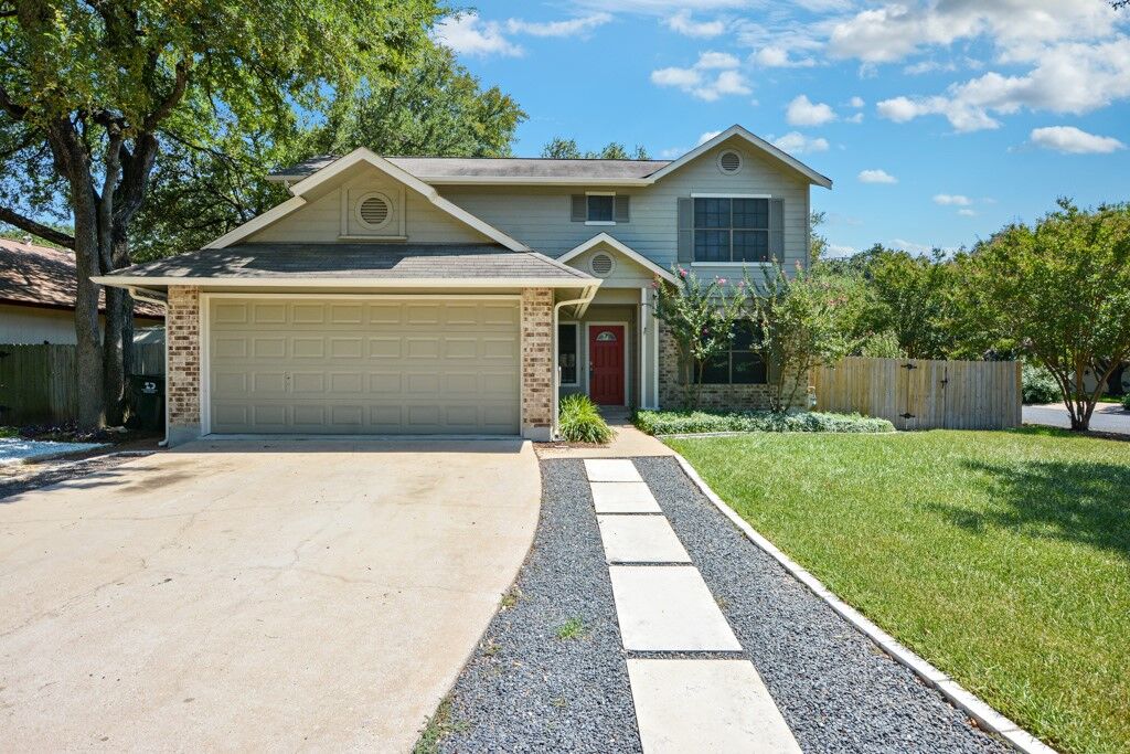 Property Photo: 7205 Pine Bluffs Trail TX 78729