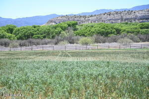 Property Photo:  5440 N Calico Drive  AZ 86322 