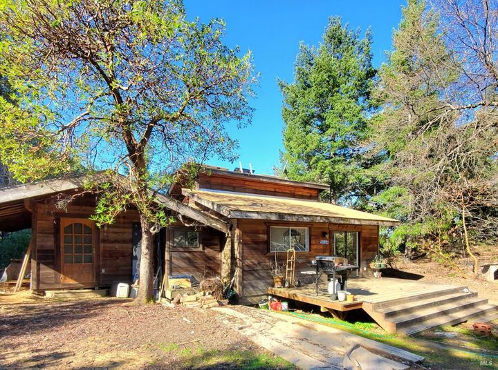 House for sale in Willits 7030 Hearst Willits Road, Willits, CA 95490