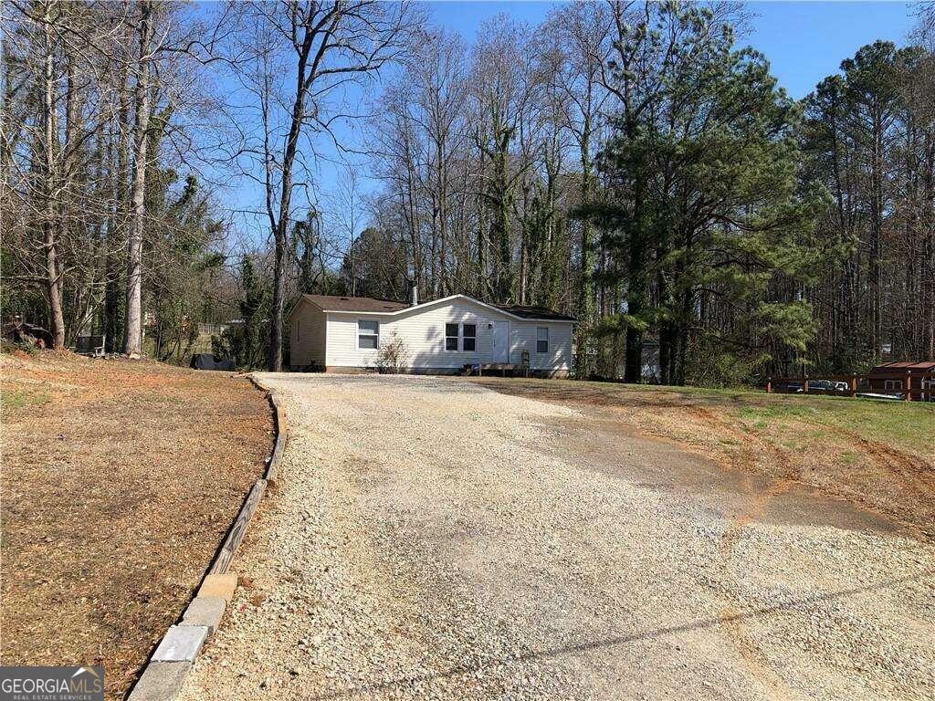 Property Photo:  4724 Chickasaw Way  GA 30102 