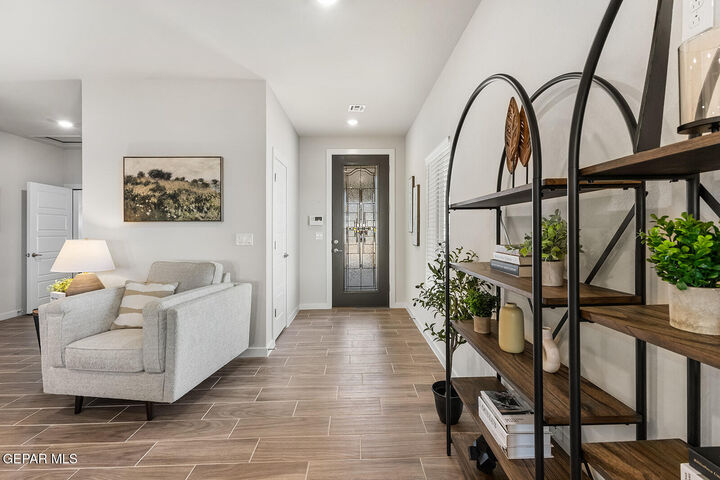Property Photo: 901 Indigo Sky Street TX 79928