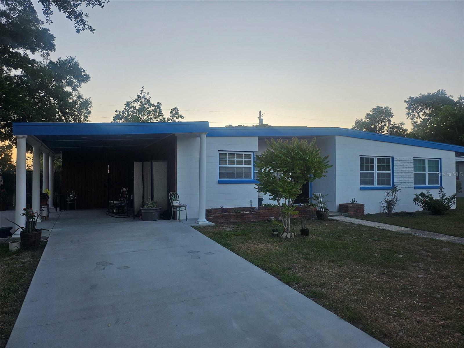 Property Photo:  624 Faber Drive  FL 32822 