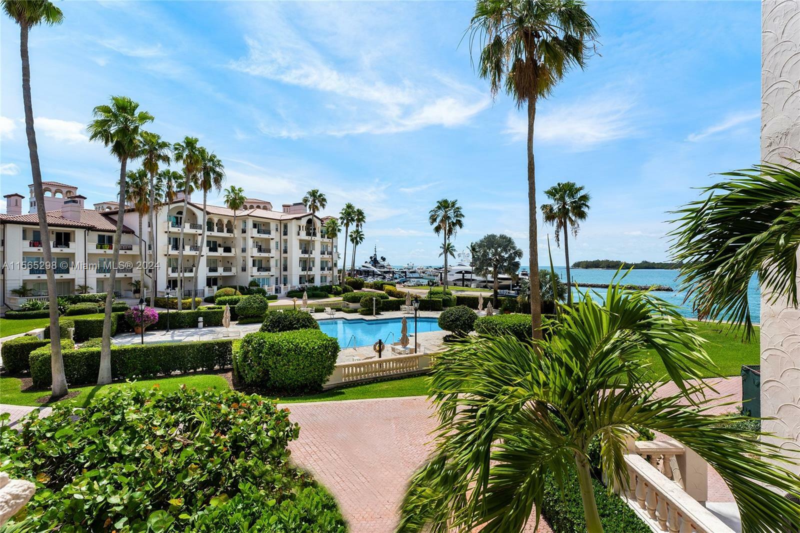 Property Photo:  2221 Fisher Island Dr 3201  FL 33109 