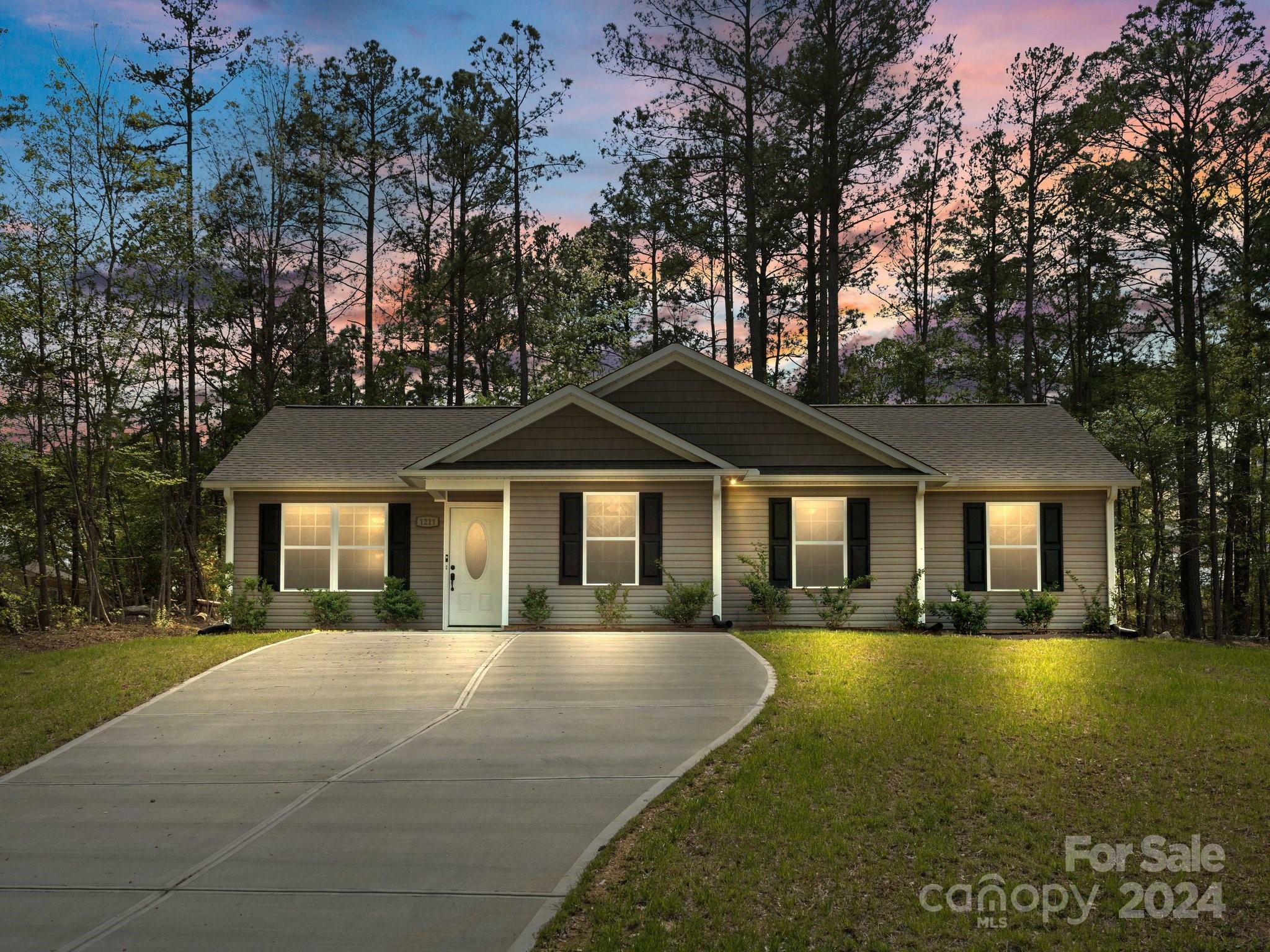 Property Photo:  1211 Belmont Circle Drive  SC 29720 