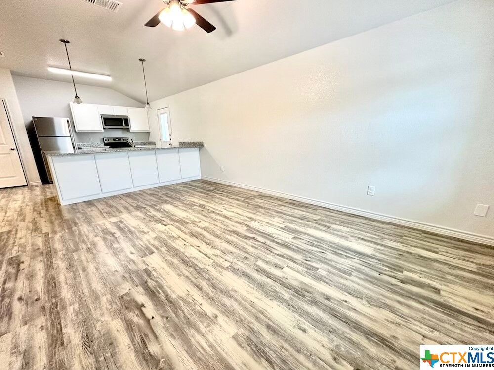 Property Photo:  209 Dolphin A  TX 76502 