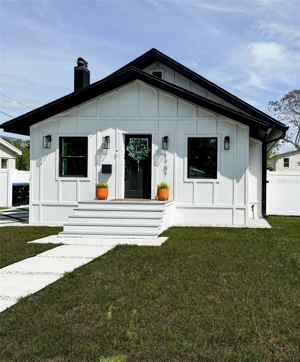 Property Photo:  1707 Harmon Avenue  FL 32789 