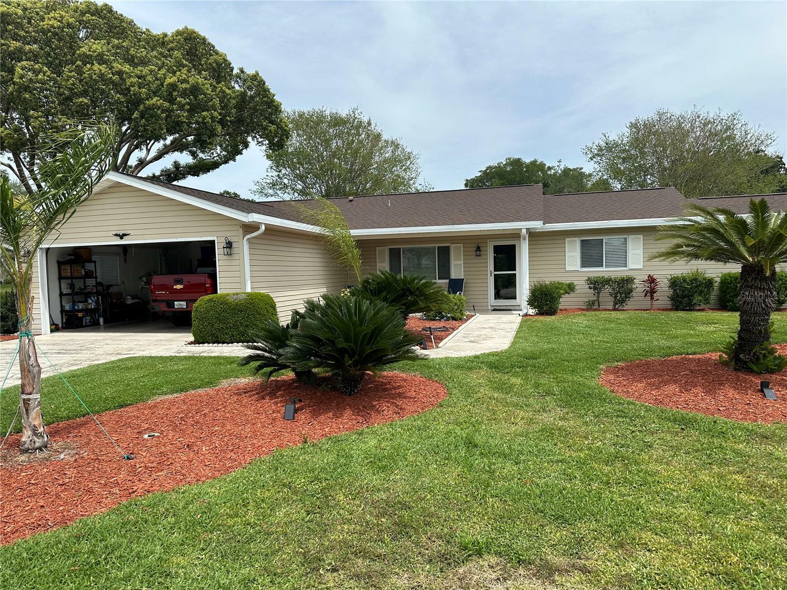 Property Photo:  17769 SE 107th Court  FL 34491 