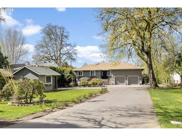 13999 SE Fairoaks Way  Milwaukie OR 97267 photo
