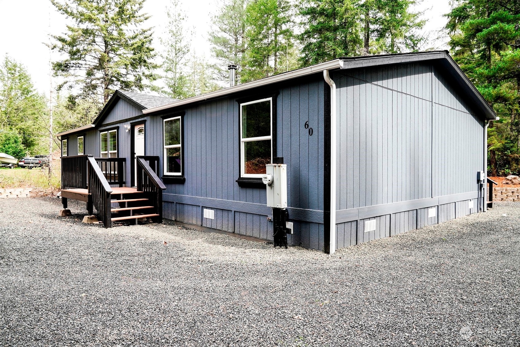 Property Photo:  60 NE Pine Tree Lane  WA 98588 