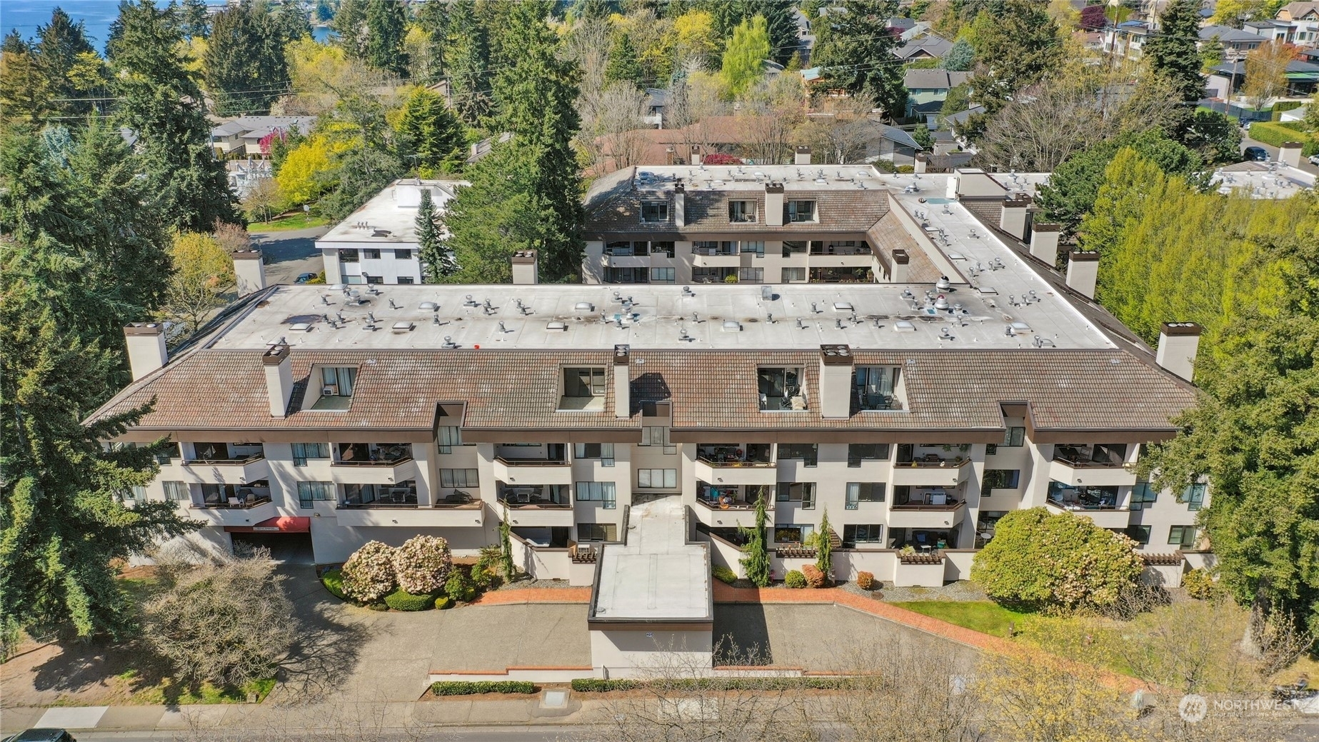Property Photo: 401 100th Avenue NE 225 WA 98004