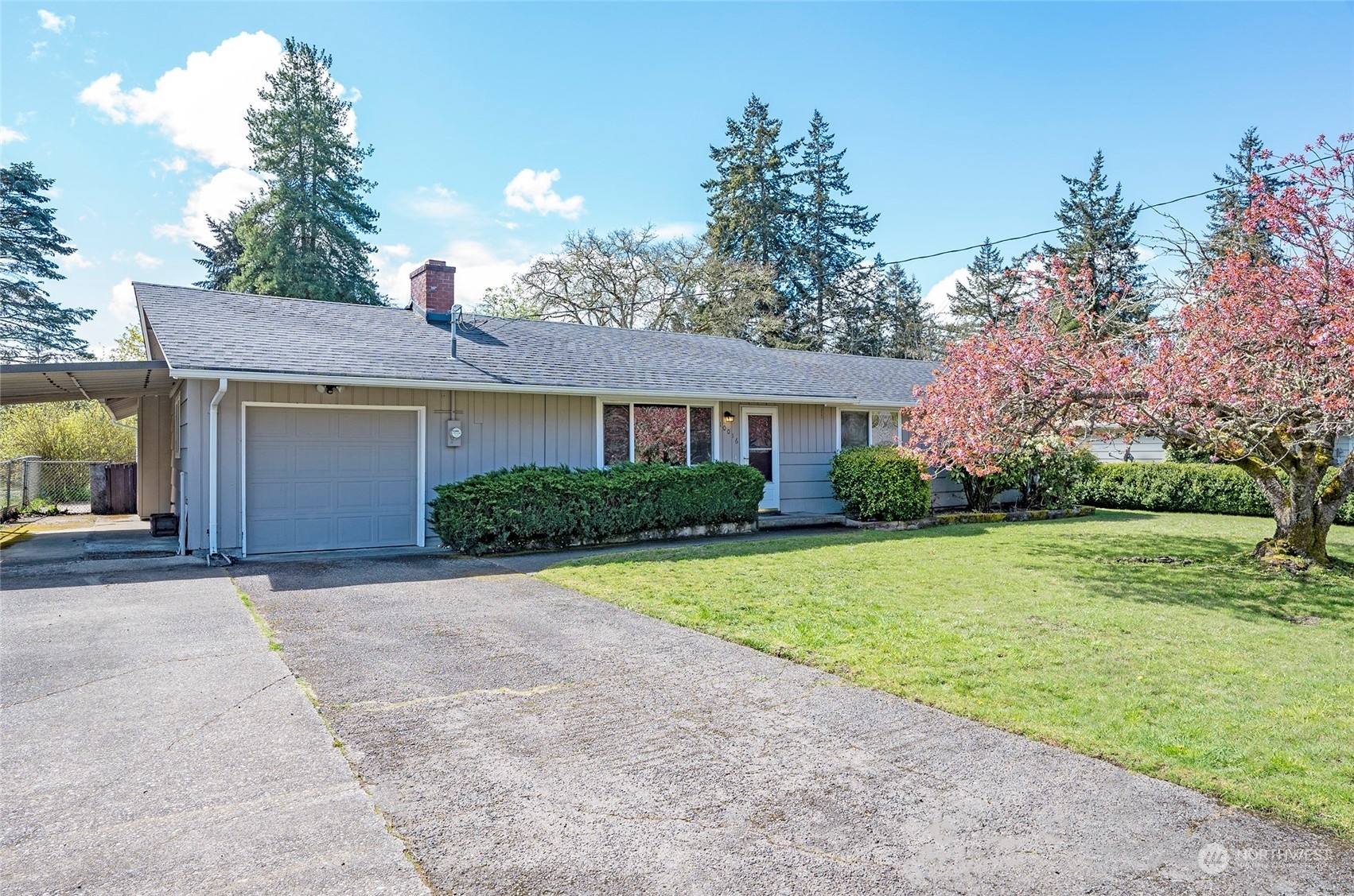 Property Photo:  10016 SW 115th Street SW  WA 98498 