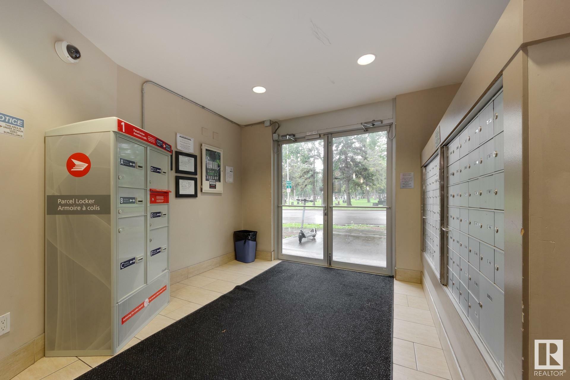 Property Photo:  10611 117 Street NW 118  AB T5H 0G6 