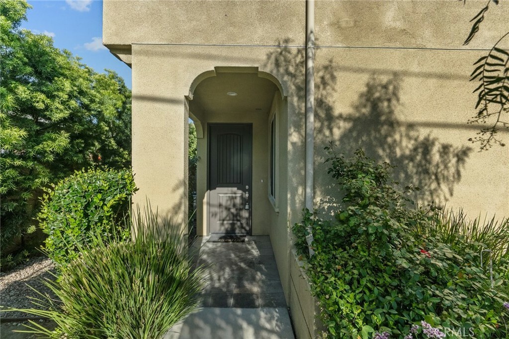 Property Photo:  16863 Balboa Lane  CA 91406 