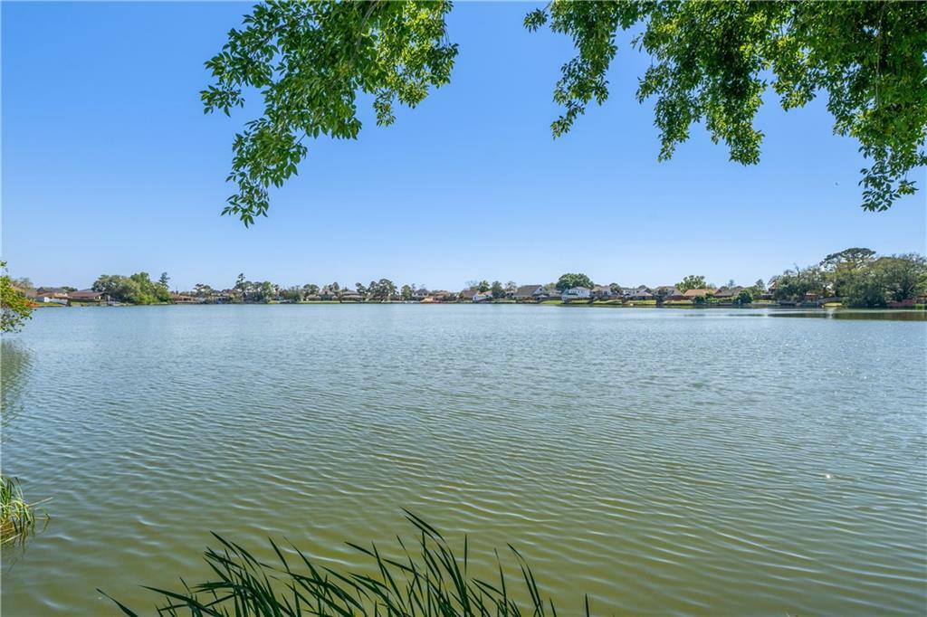 Property Photo:  7461 Lake Barrington Drive  LA 70128 