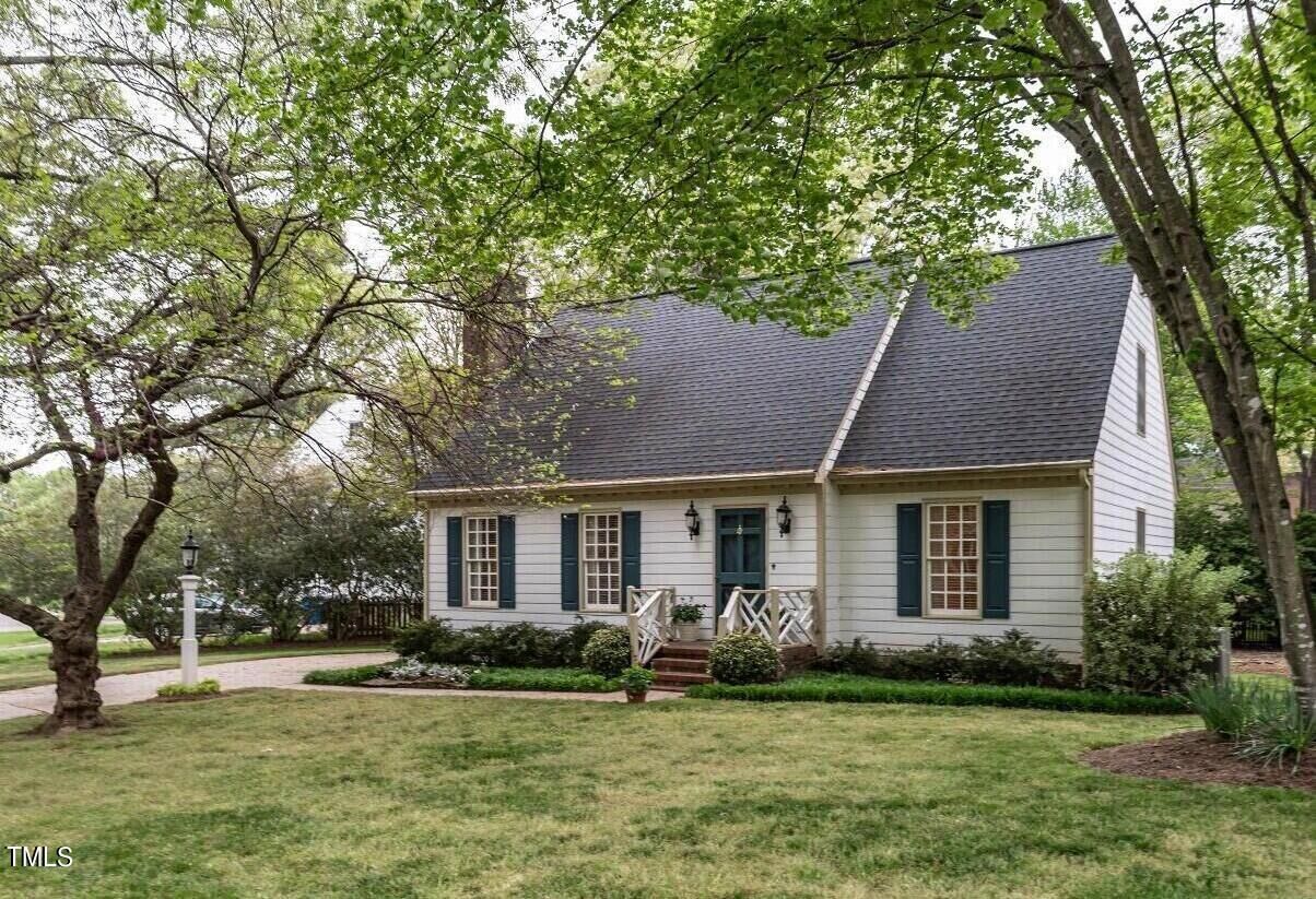 Property Photo:  7805 Highlandview Circle  NC 27613 