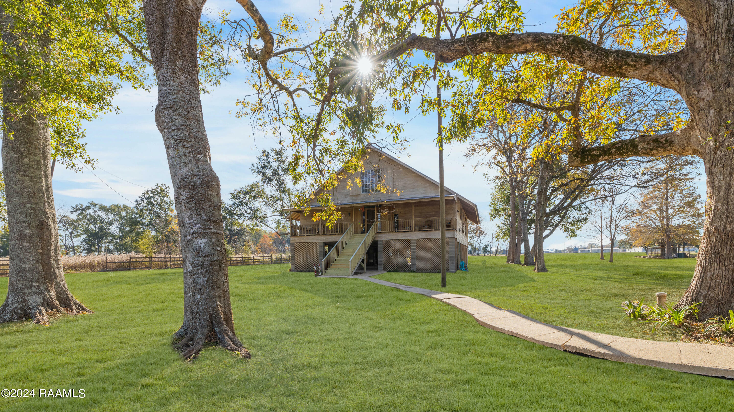 Property Photo:  1304 Van Brocklin Road  LA 70563 