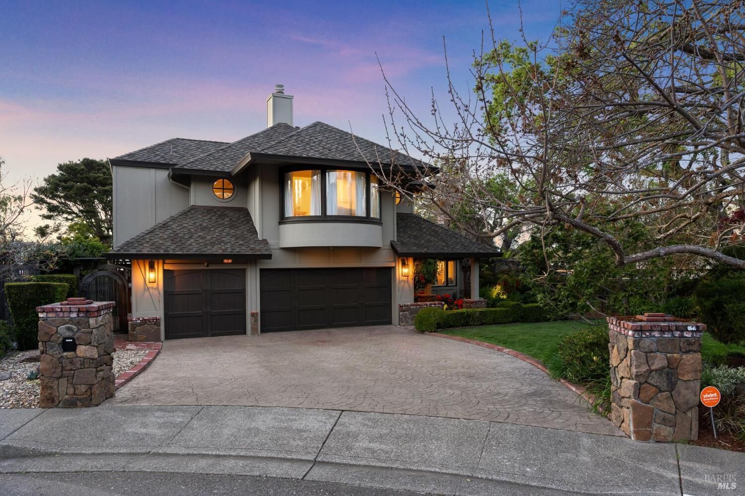 Property Photo:  10 Jefferson Court  CA 94947 
