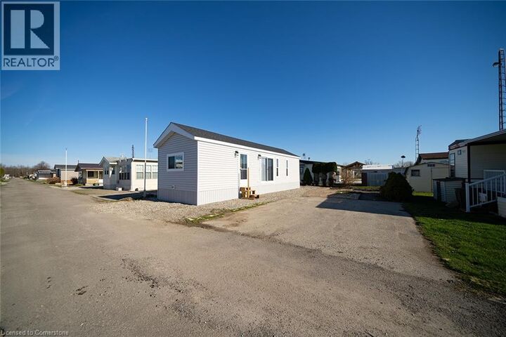 92 Clubhouse Road 20 — photo 1