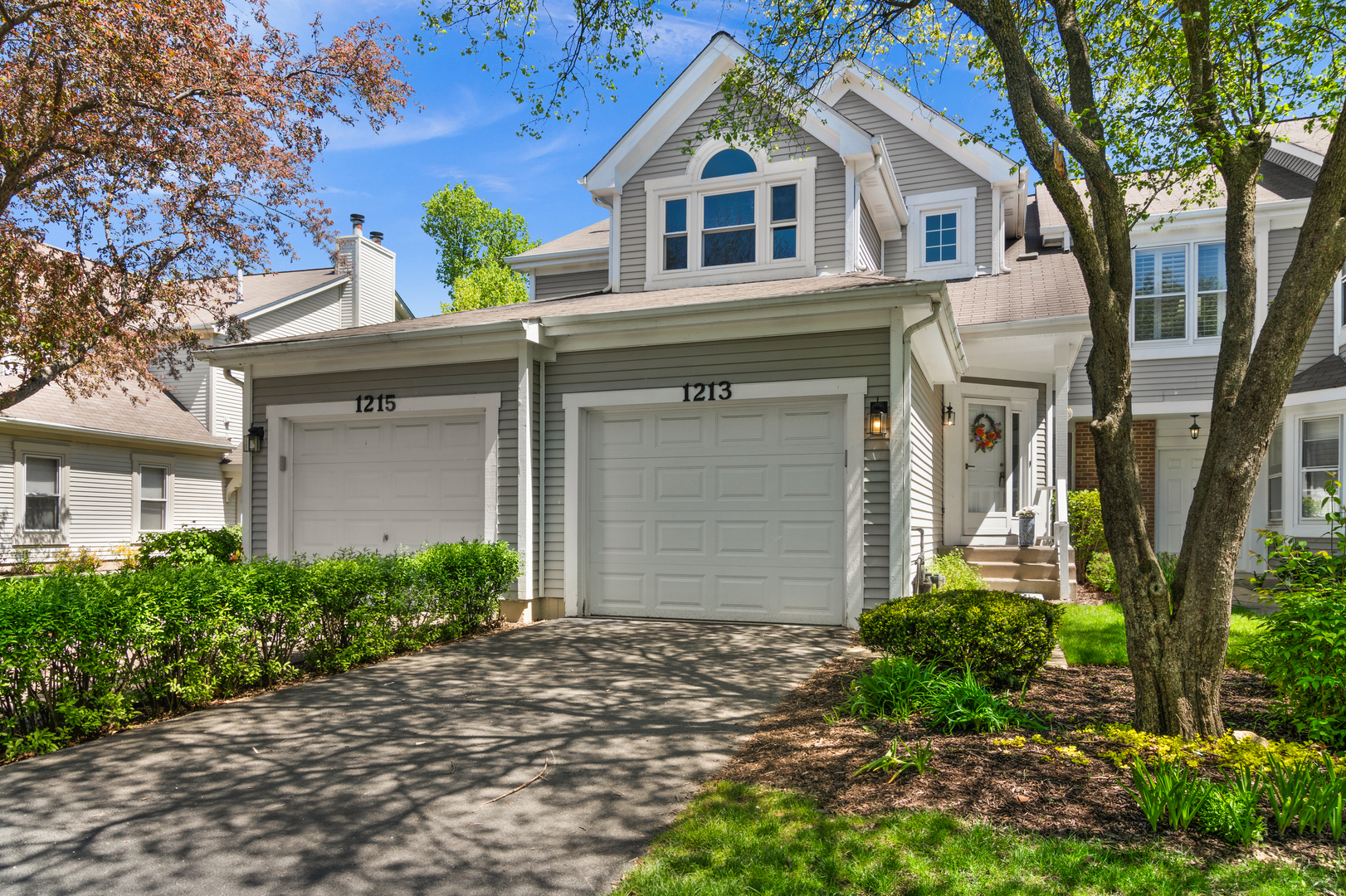 Property Photo: 1213 Rhodes Lane 1213 IL 60540