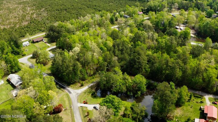 Property Photo: 39 &Amp 40 39 &Amp 40 Spruce Street NC 27944